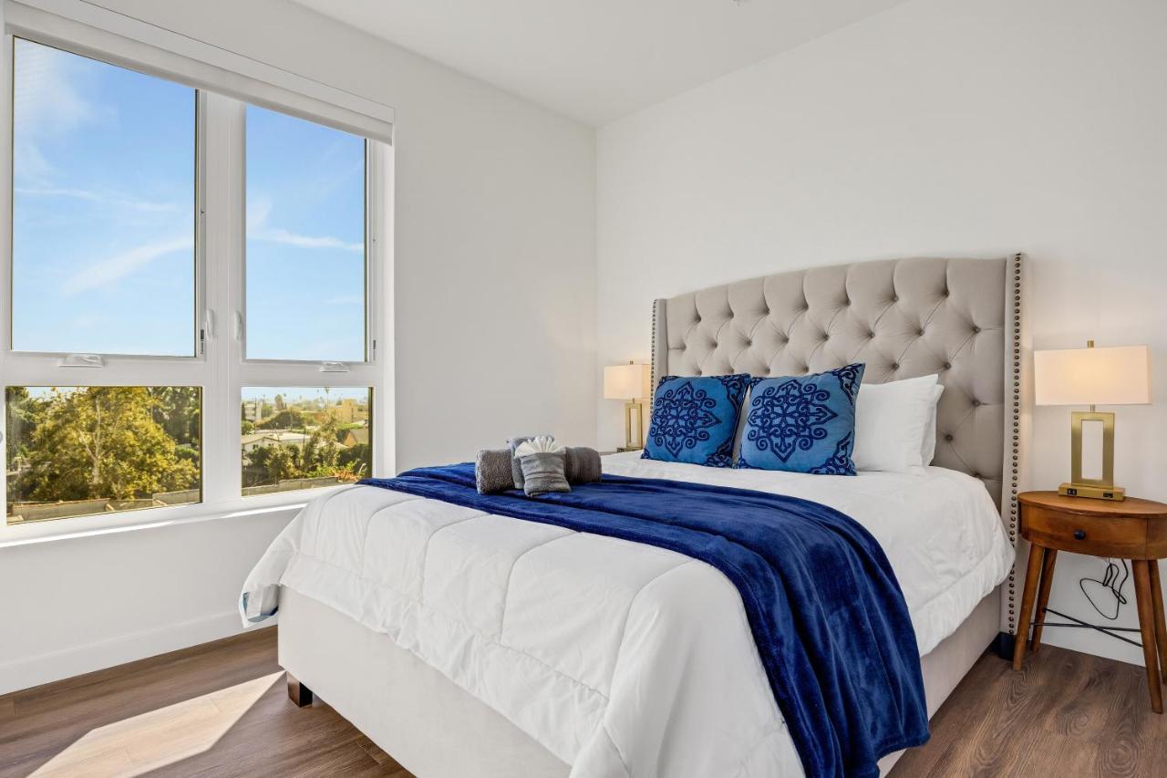 One Lux Hollywood View La Apartamento